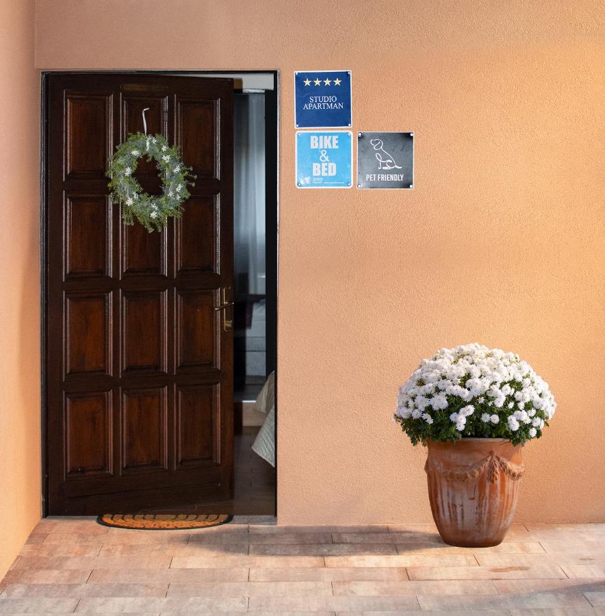 Studio apartman "DJED" - B&B Hrvatska Kostajnica