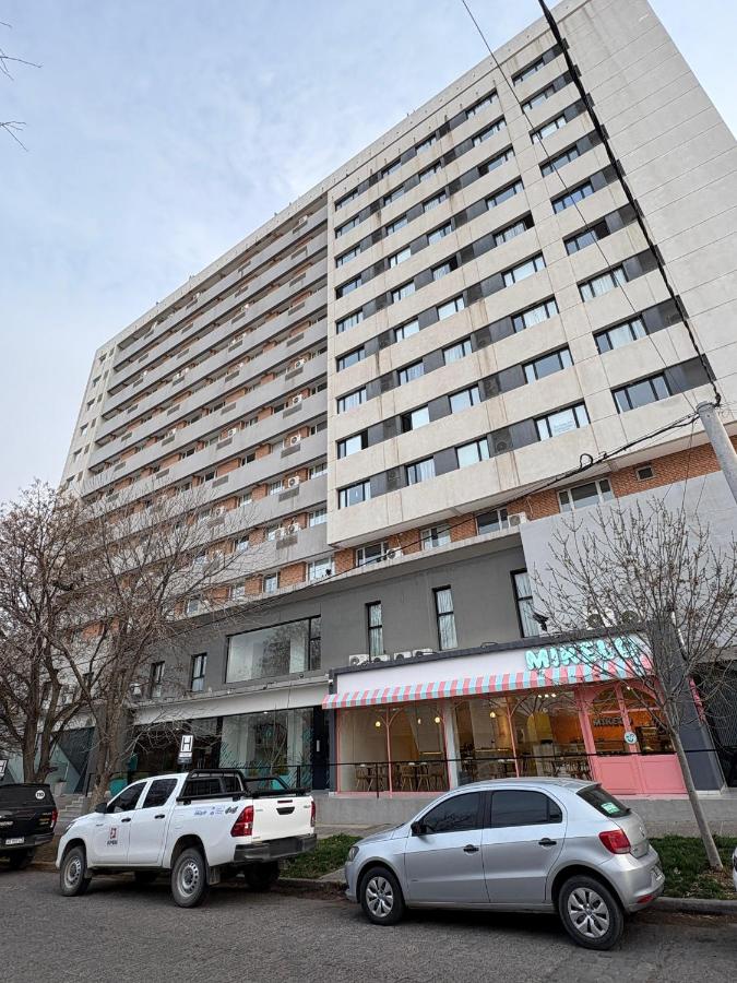 Las violetas 1170 Neuquen - B&B Neuquén