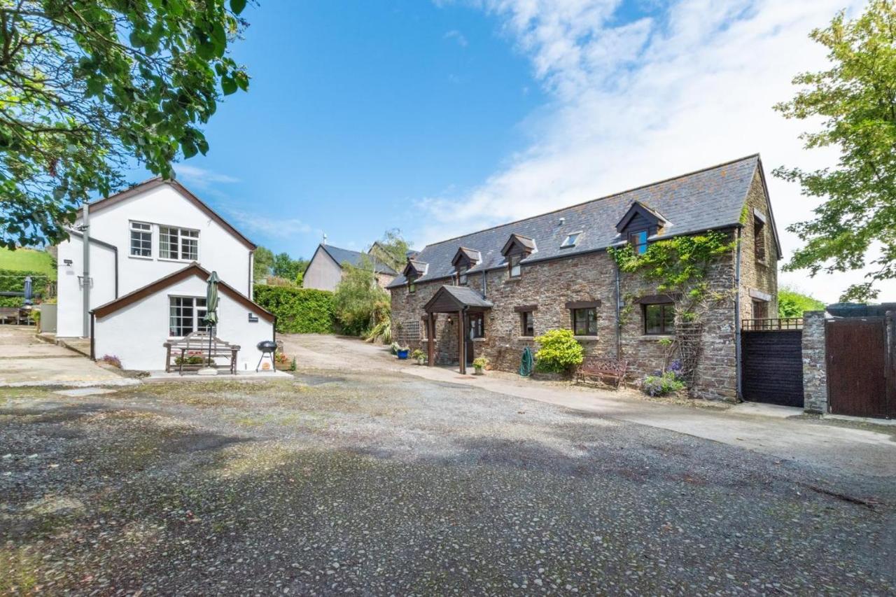 Pusehill Barn - B&B Westward Ho!