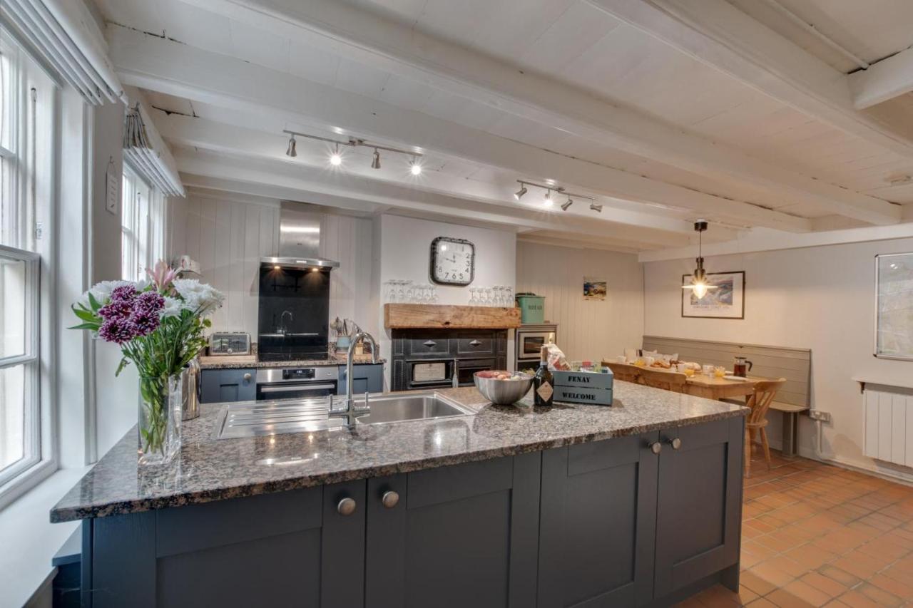 Fenay Cottage - B&B