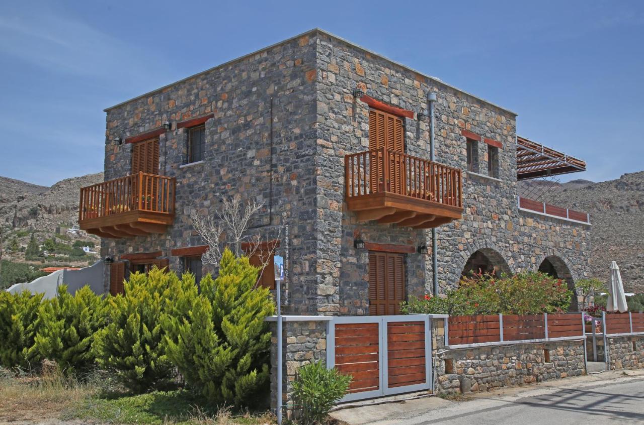 Kalo Nero Apartments - Ferienwohnung