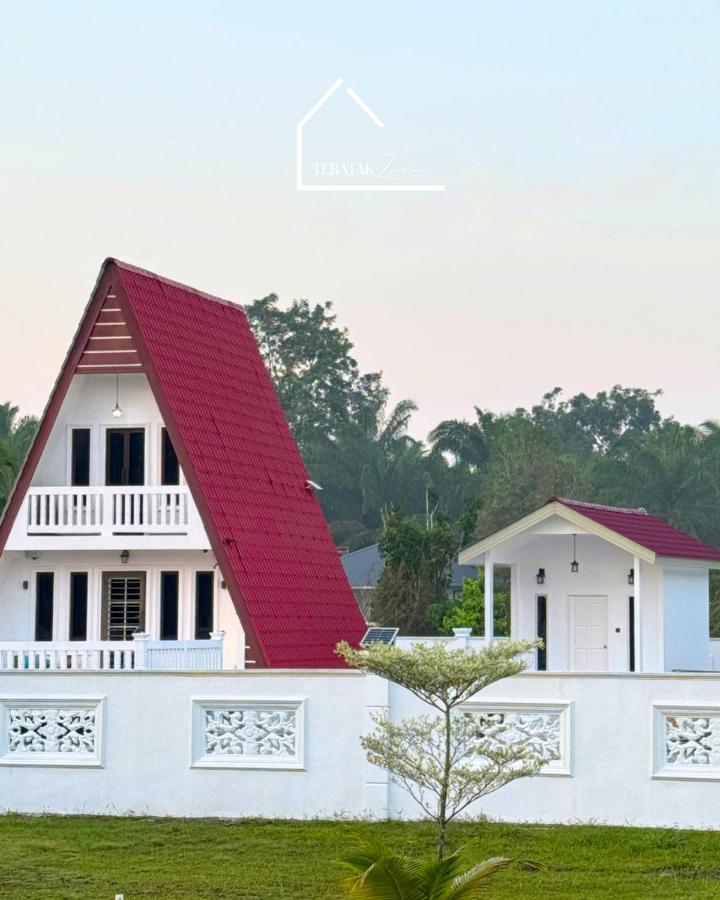 Teratak Zara - B&B Kota Tinggi