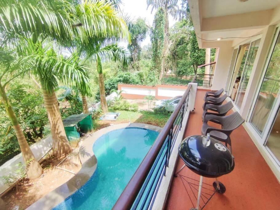 Luxury 3BHK Villa with Private Swimming Pool near Candolim - Chambres d’hôtes Mormugao