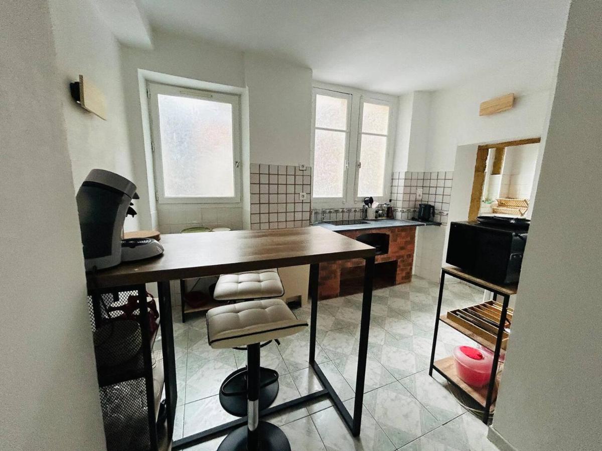 Le Numéro 10 - B&B Marcigny