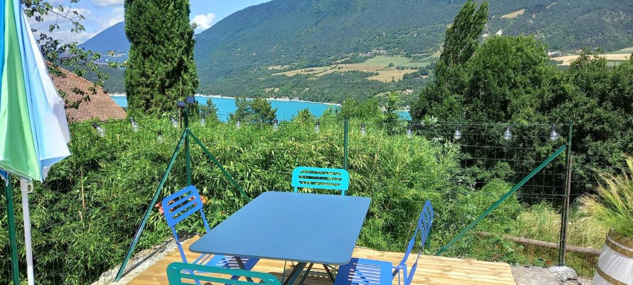 Gite pour 2 Vue Lac et Montagnes Treffort 38 grand parking privé - Chambres d'hôtes Treffort