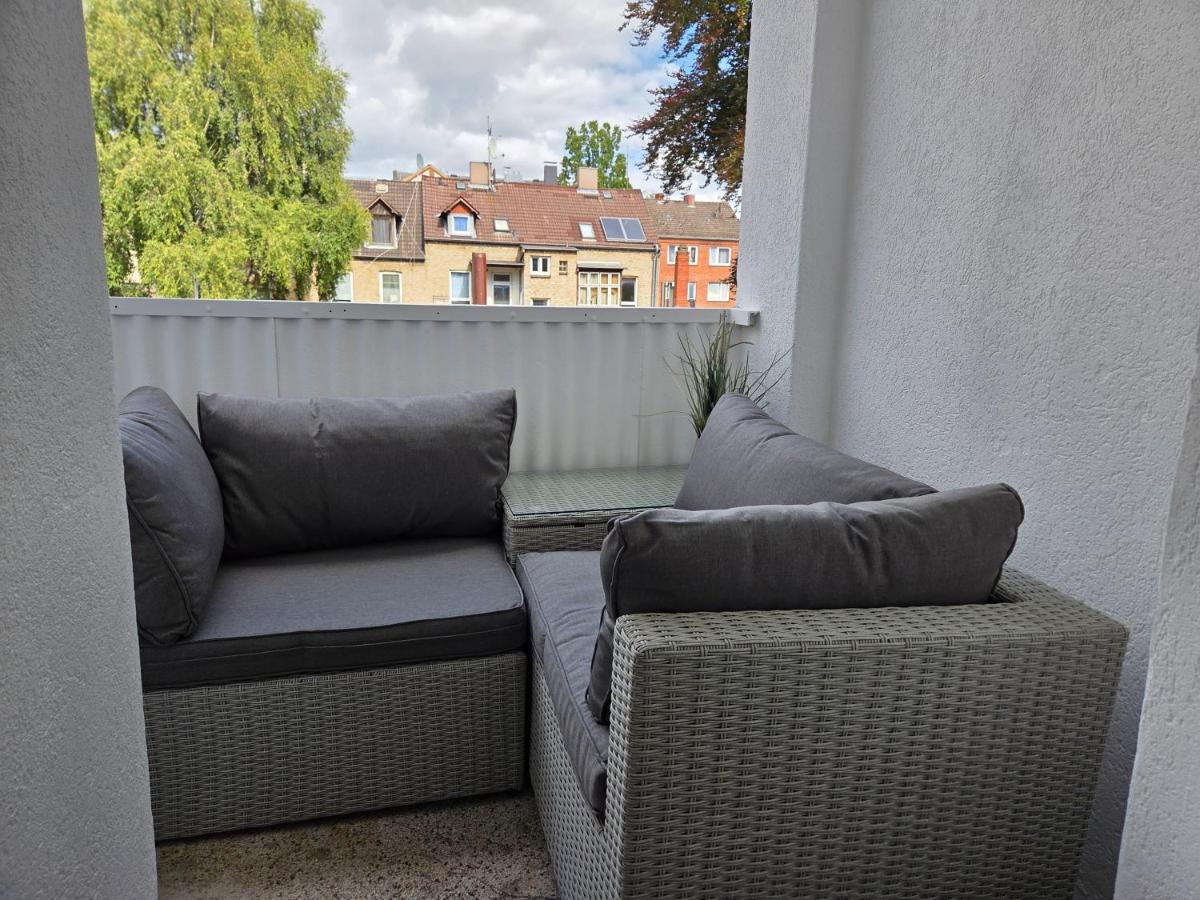Sailing City Oak Line - B&B Kiel