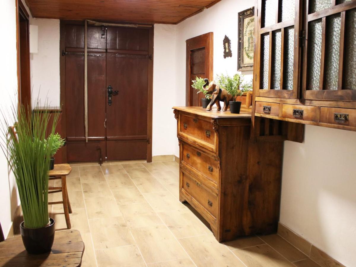 Vineyard cottage Ranč pri Hanzeku - Bed and Breakfast Zgornji Leskovec