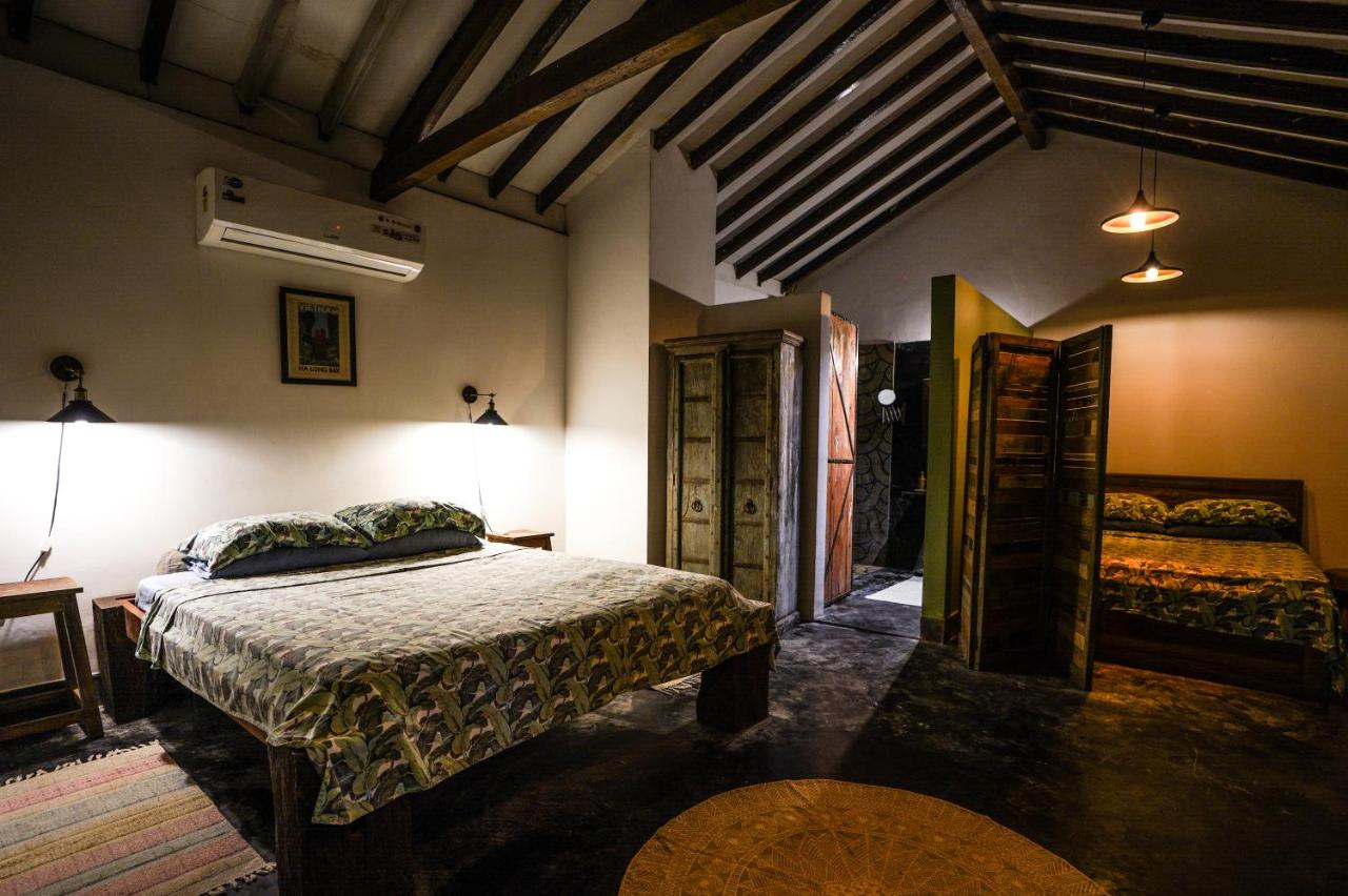 Kamer met Kingsize Bed en Uitzicht op de Tuin