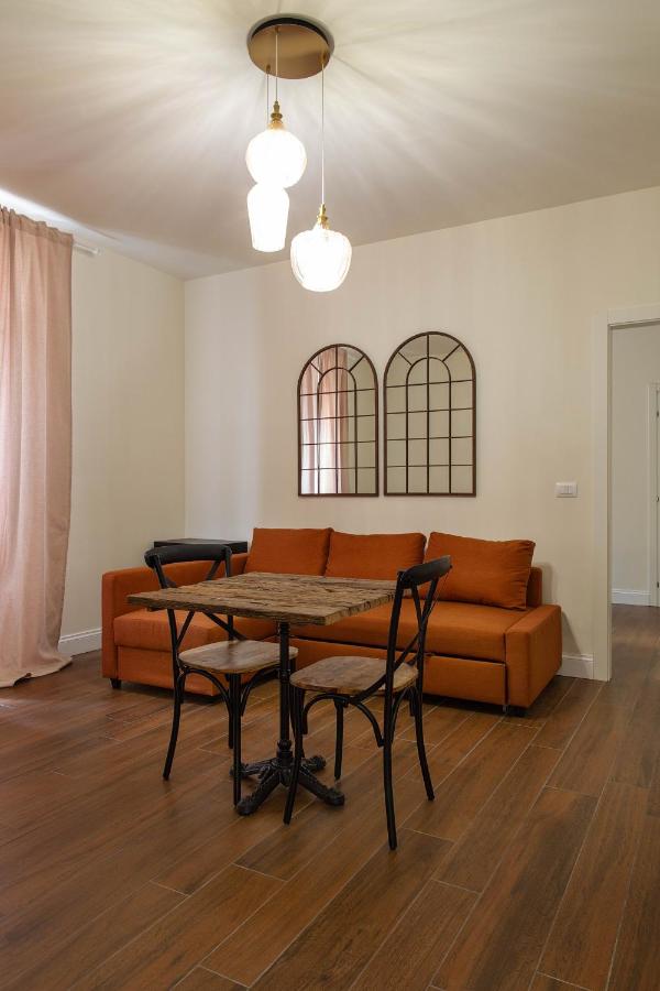 Appartamento con Vista Giardino