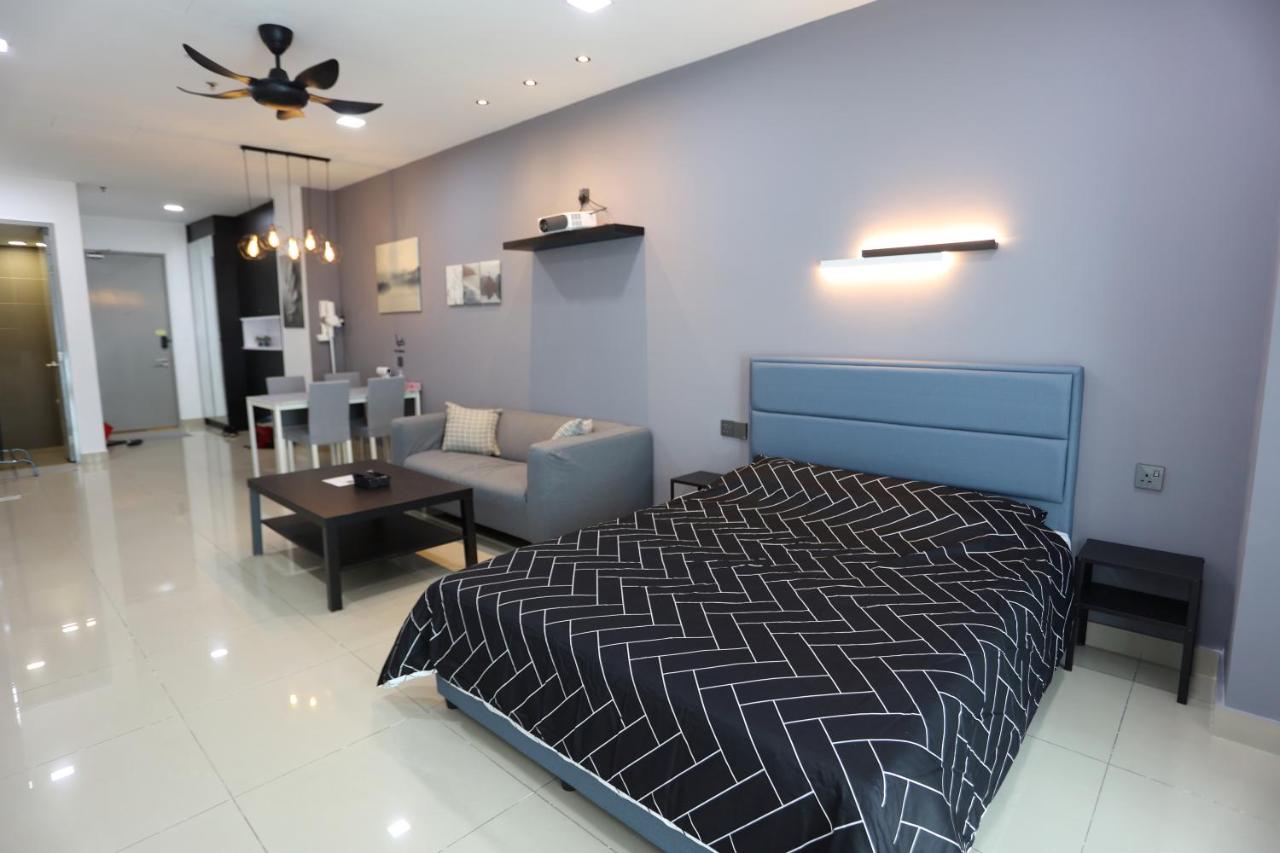 Deluxe Studio met Queensize Bed