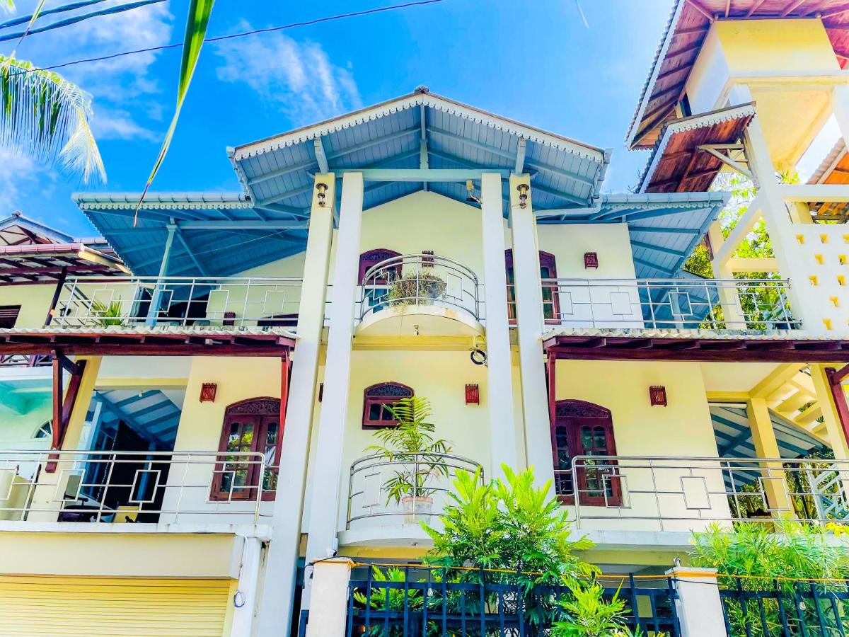 Primrose Guest House in Unawatuna - Ferienwohnung Unawatuna