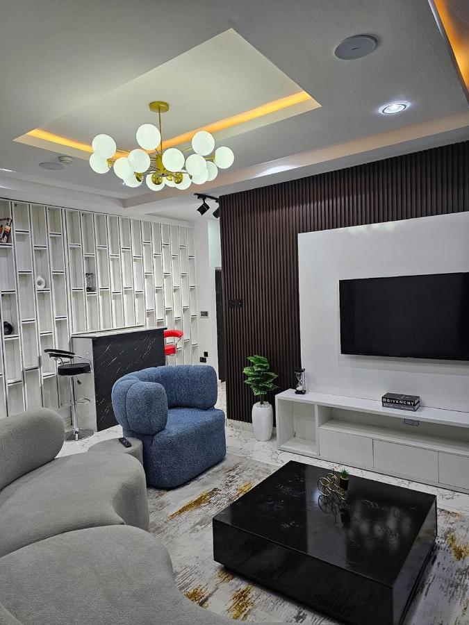 Beach View Shortlet Apartment With Pool Ajah Lekki Lagos - Chambres d’hôtes Lagos