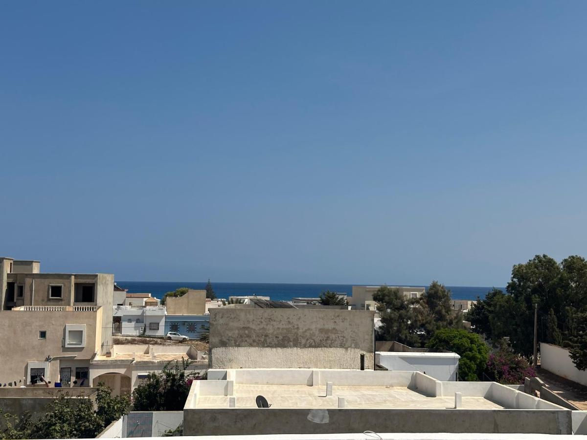 Liliane Appartement - Ferienwohnung El Haouaria