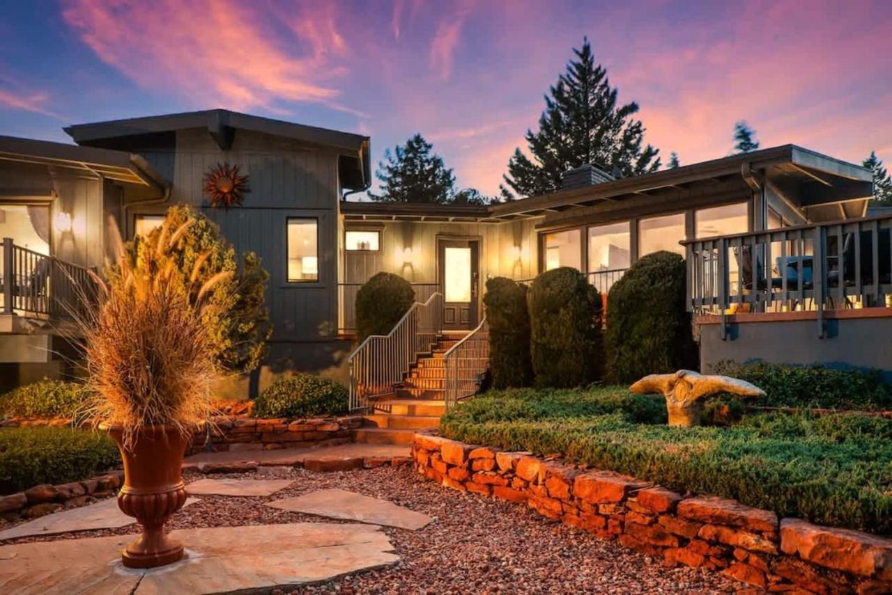 Amazing Red Rock Views for Family - 3 king suites - Uptown - B&B Sedona
