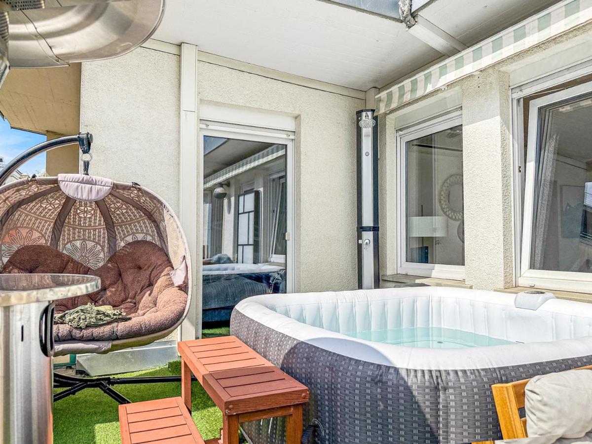 Gruppen-Penthouse Stuttgart Zentrum Whirlpool, Billard & Platz für 13 - Ferienwohnung Stuttgart