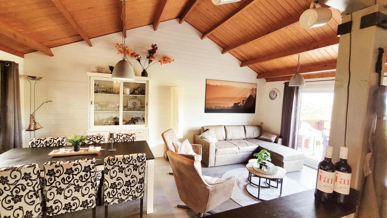 chalet 275 - Bed and Breakfast Rendeux