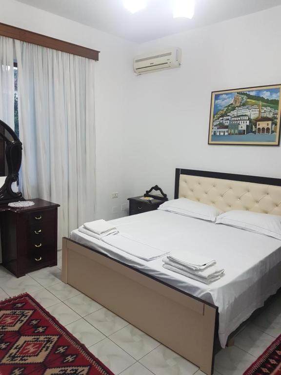 Deluxe Double Room with Castle View