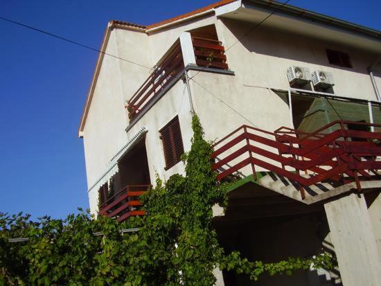 Apartments Pavić - B&B Betina