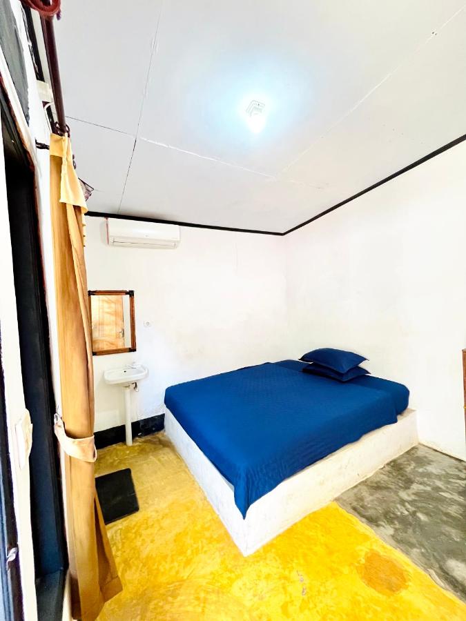 Perwita Homestay - Bed and Breakfast Katilampak