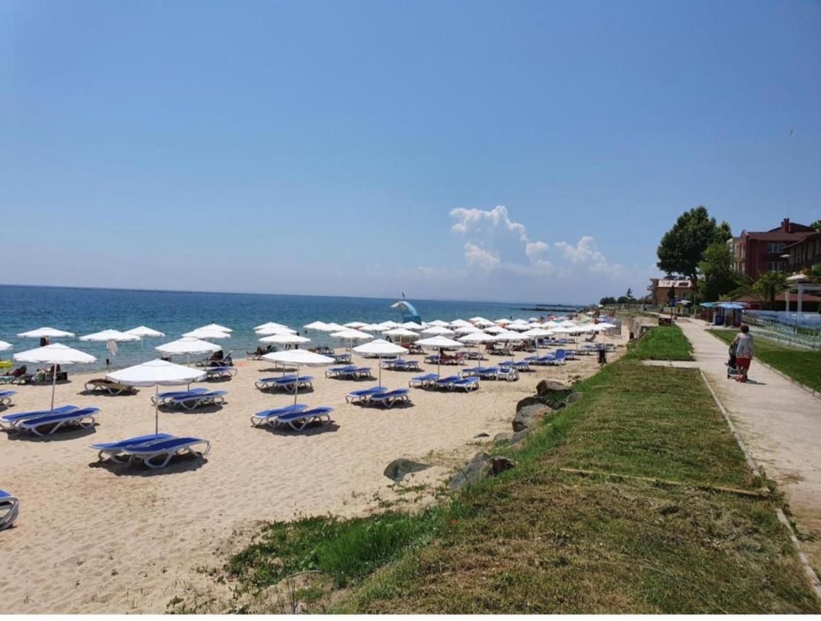 Amara Butik on the first line - B&B Ravda