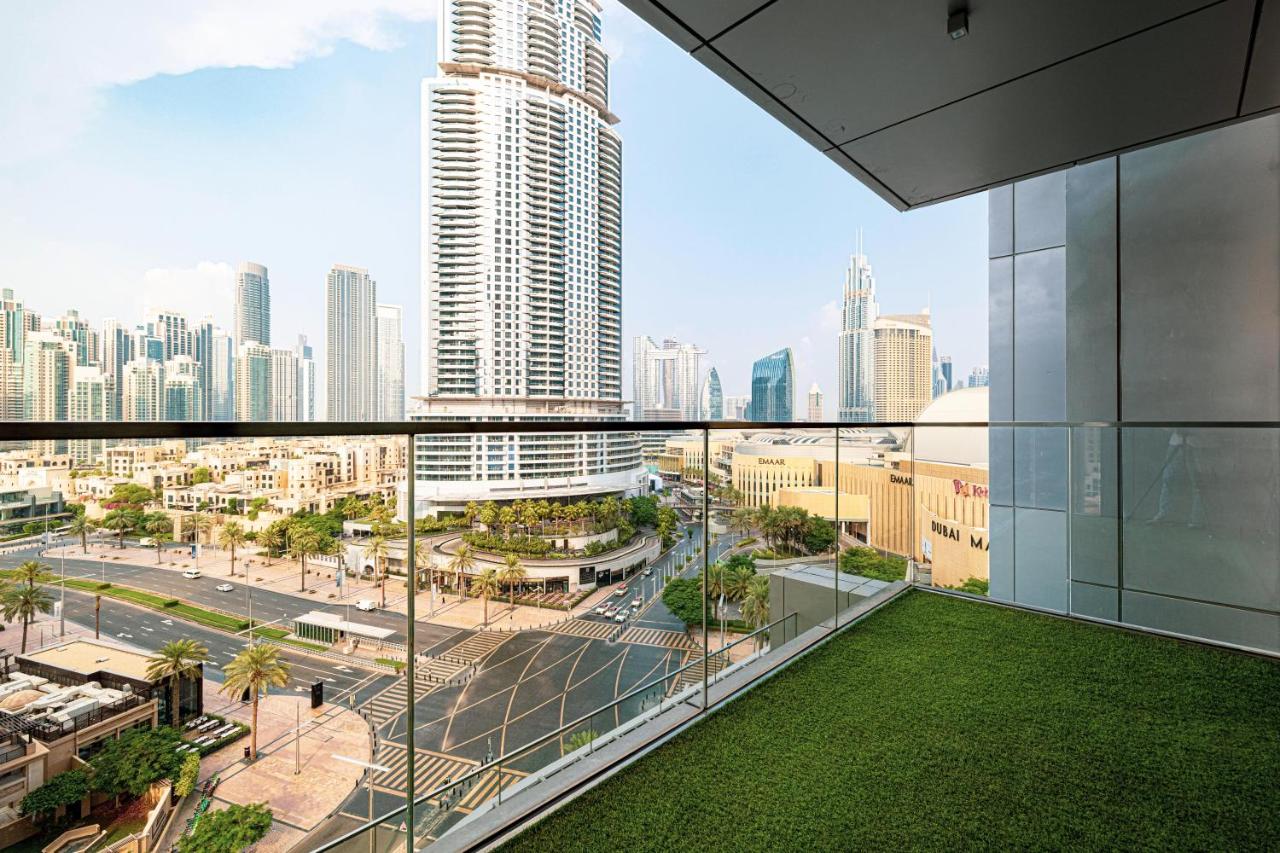 Boulevard Point 3BR plus Maid Direct Access to DXB Mall - B&B Dubái