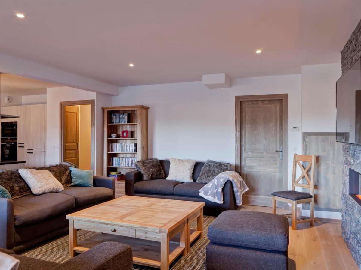 Appartement 12 pers avec WiFi et parking - La Tania - FR-1-513-17 - B&B