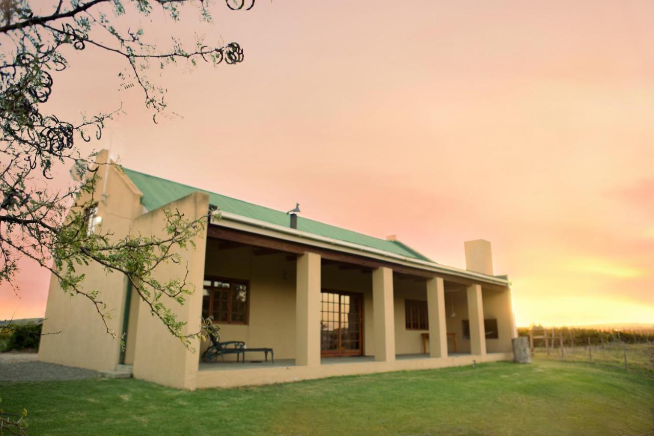 Asher Riverside Cottages - B&B Bonnievale