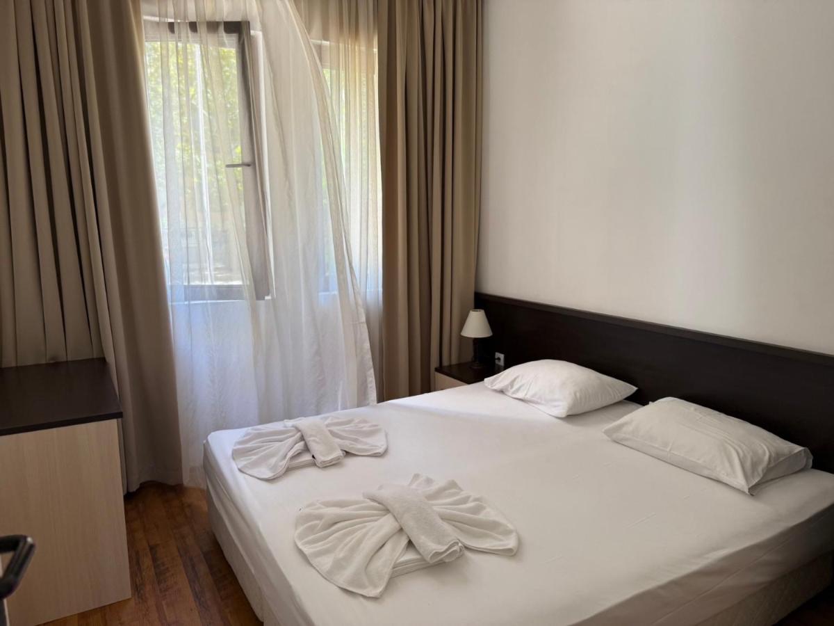Appartamento Deluxe con 2 Camere da Letto e Balcone