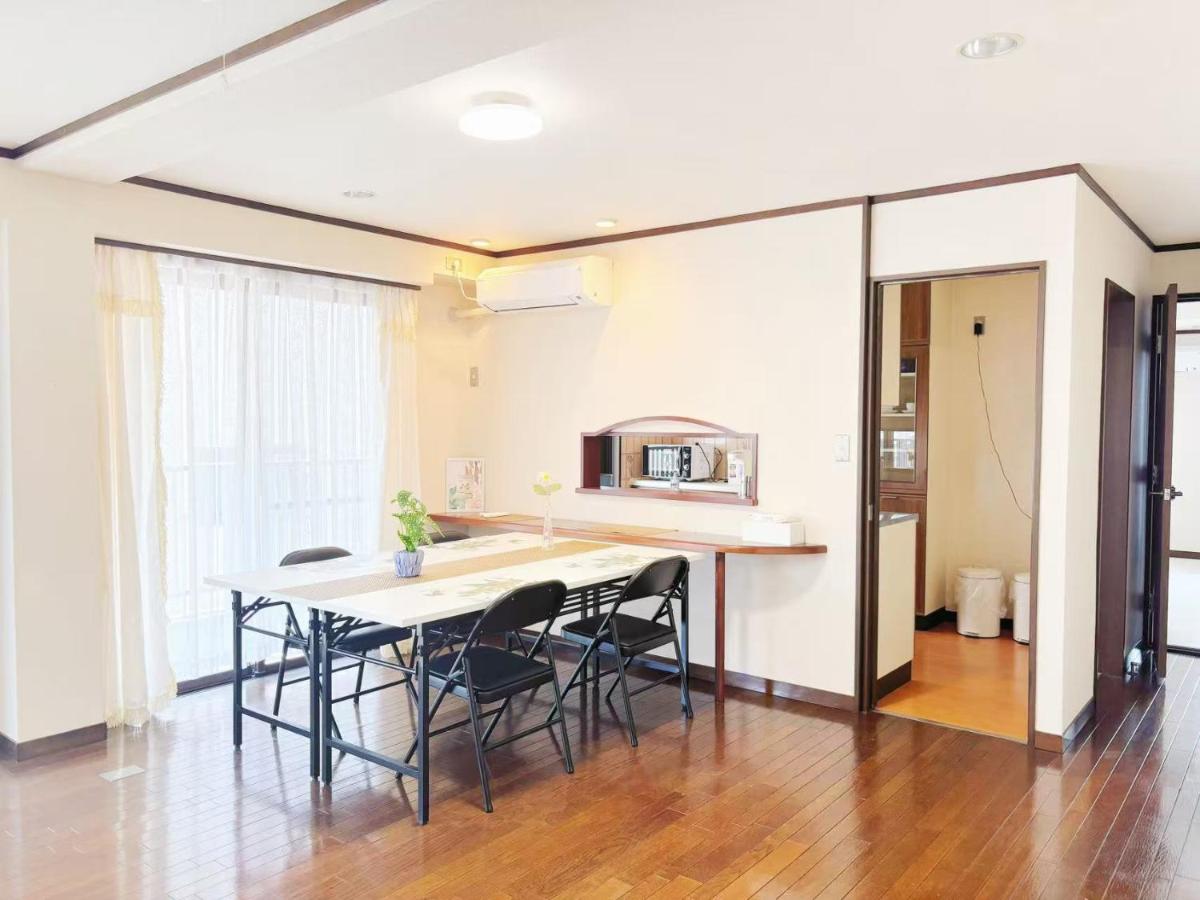 花乃郷 川口3F 駅徒歩5分 上野 秋葉原 東京直通 池袋 新宿20分圏内 WiFi付き 最大7名 温泉施設近く - Chambres d’hôtes Kawaguchi