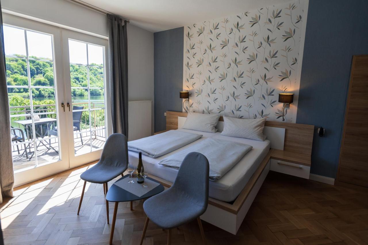 Double Room with Private Bathroom and Balcony