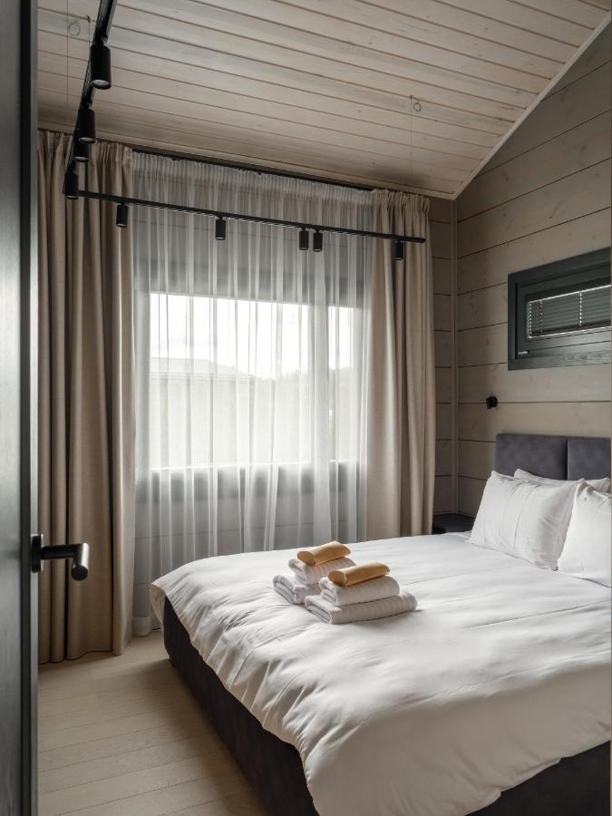 Two-Bedroom House with Spa Access