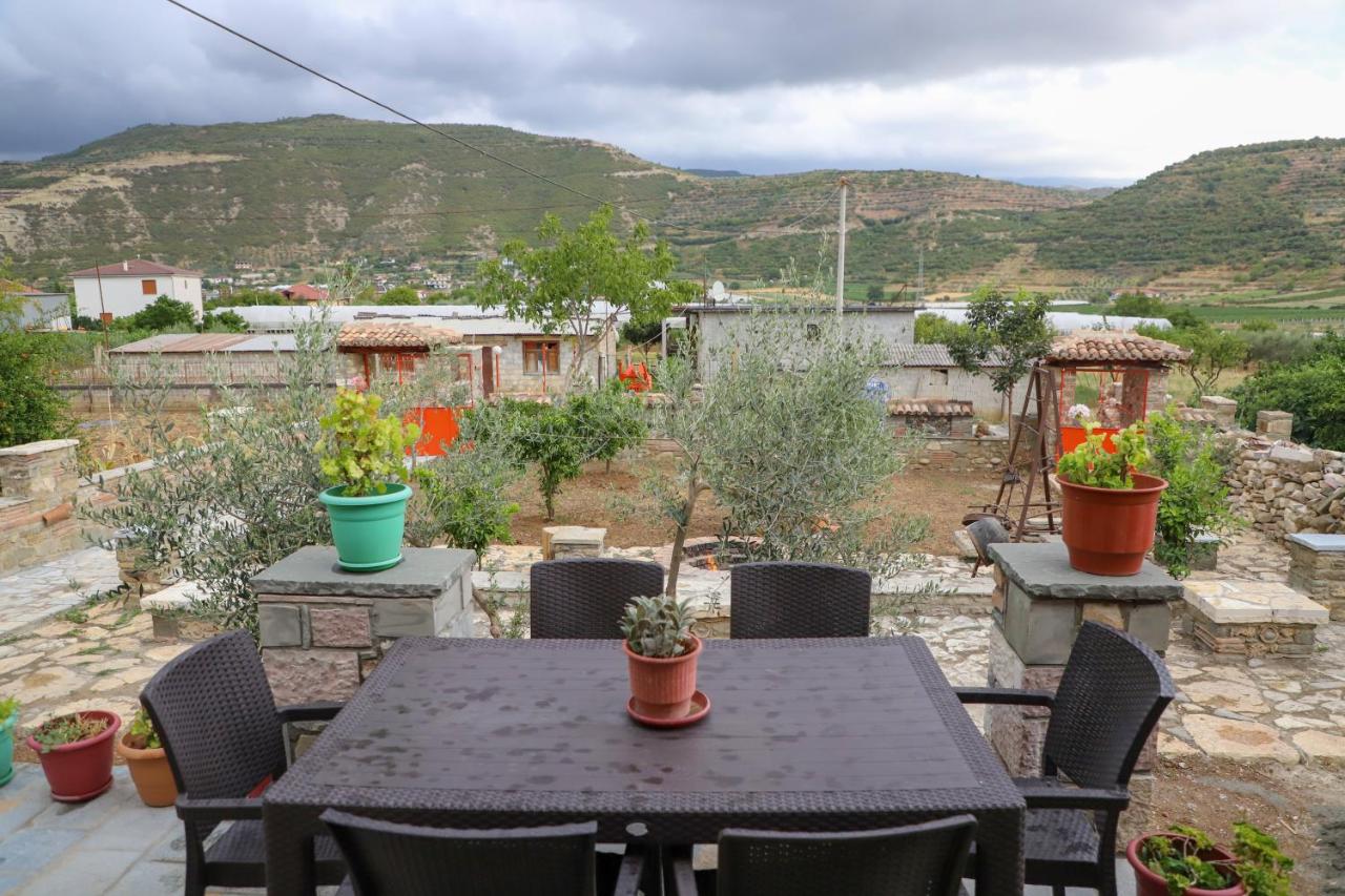 Countryside Home - B&B Poliçan