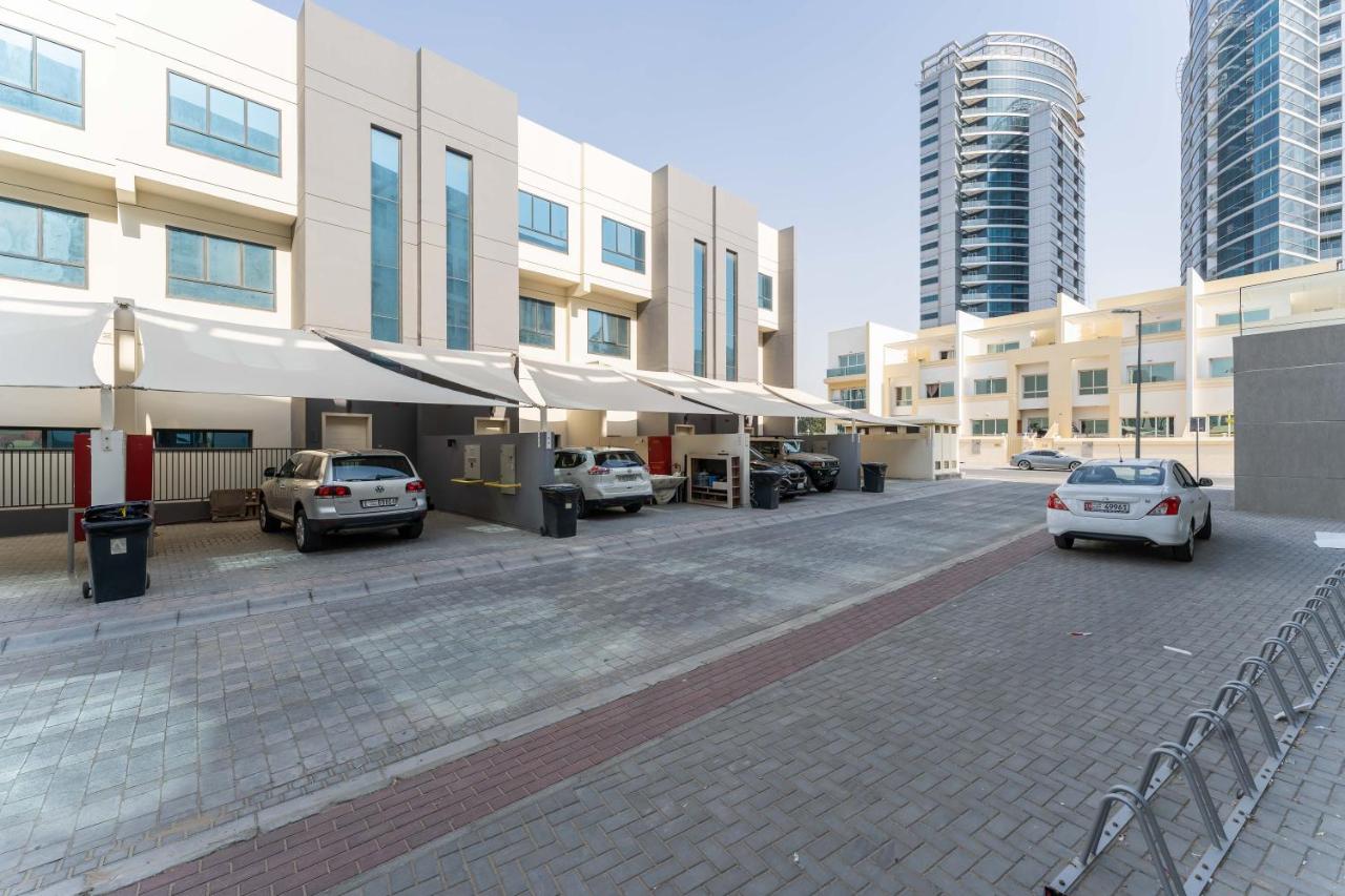 HAVN - Studio Apartment in Pantheon Elysee, JVC - B&B Dubai