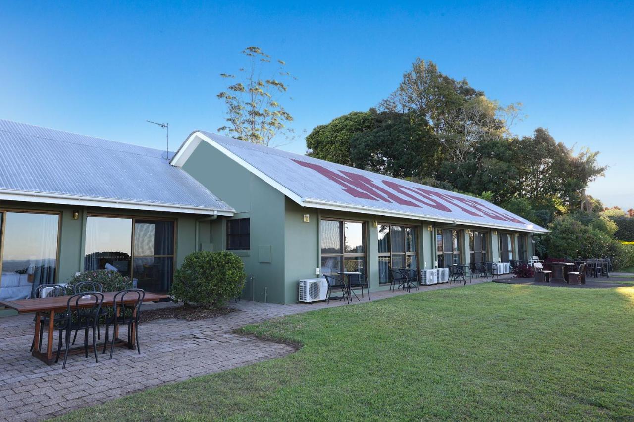 Maleny Views Motel - B&B