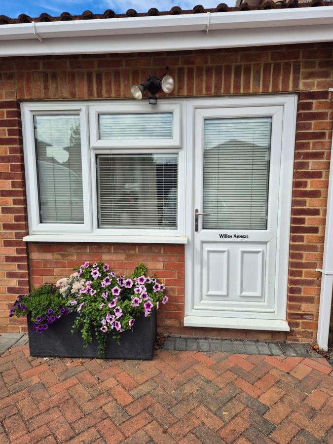 Air Conditioned self-contained private annexe - B&B