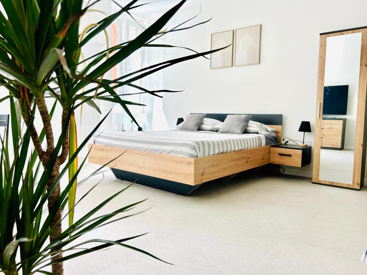 The Urban Suite - Stylish and with FREE parking - B&B Lugano