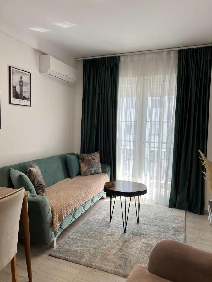 Roes Appartment 5 - B&B Tirana