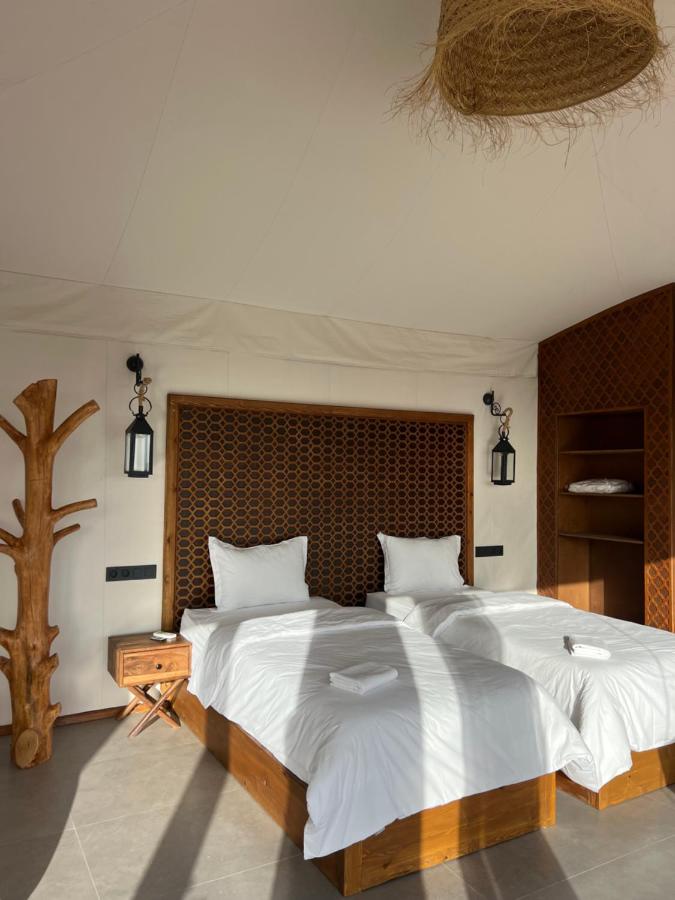 King Room with Mountain View