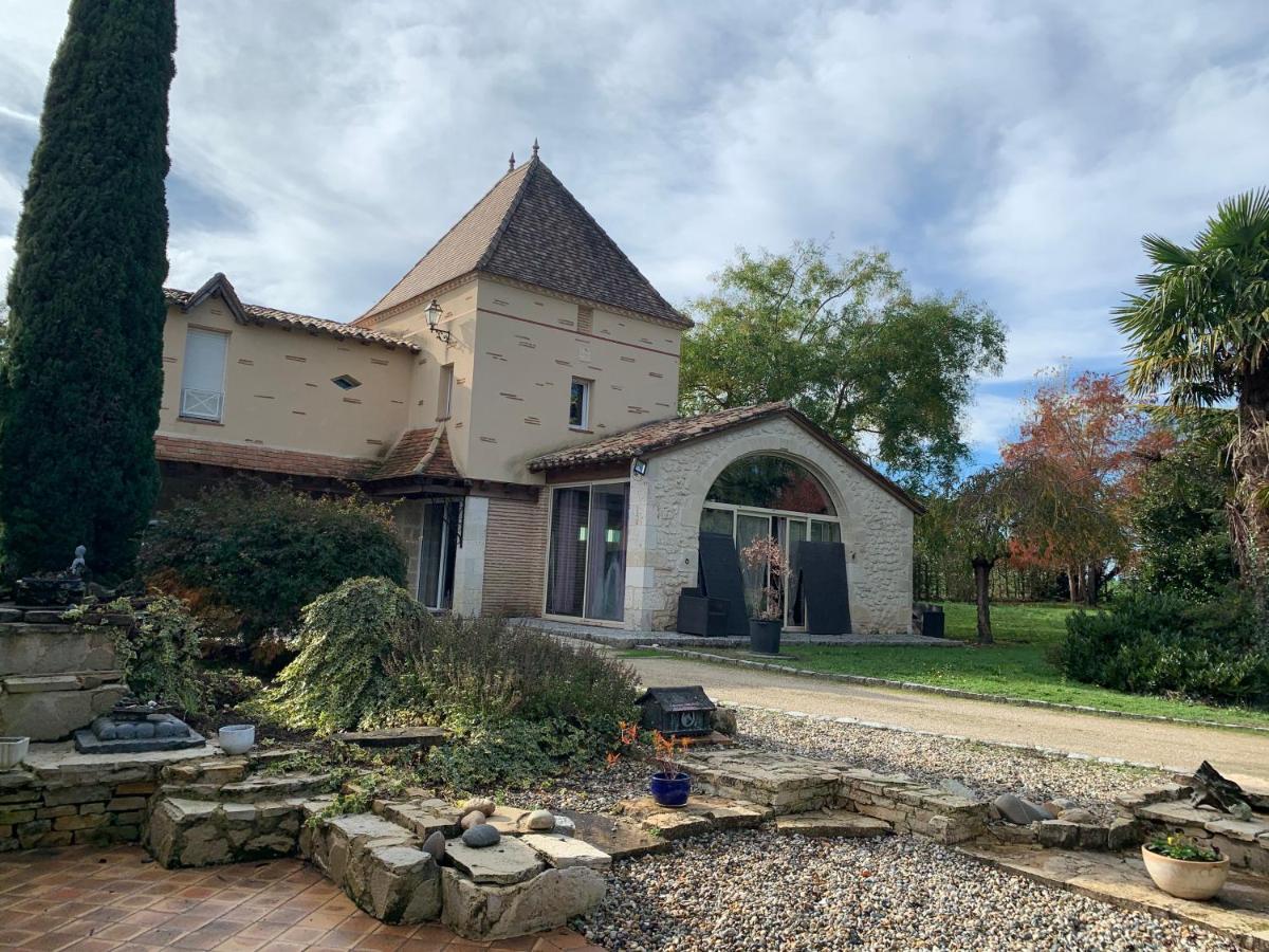 Gîte Le Bois de Montpouillan - B&B