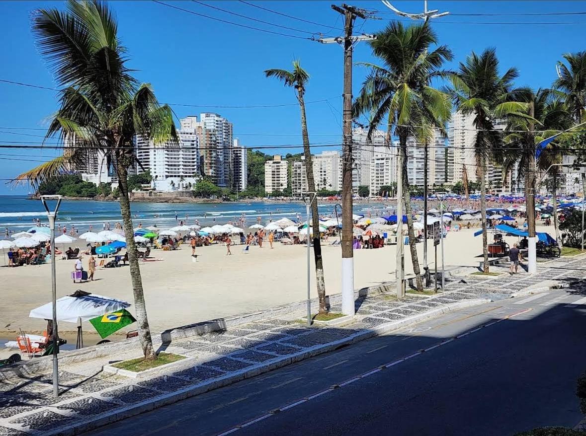 Apto Vista para o Mar Astúrias - Chambres d’hôtes Guarujá