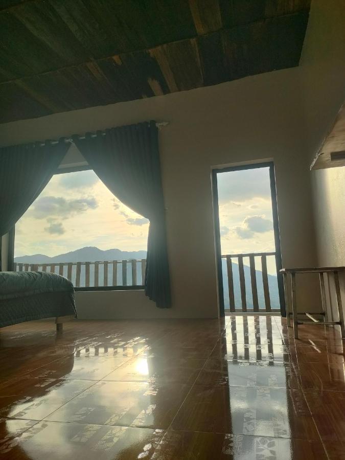 Habitación Familiar con vistas a la montaña