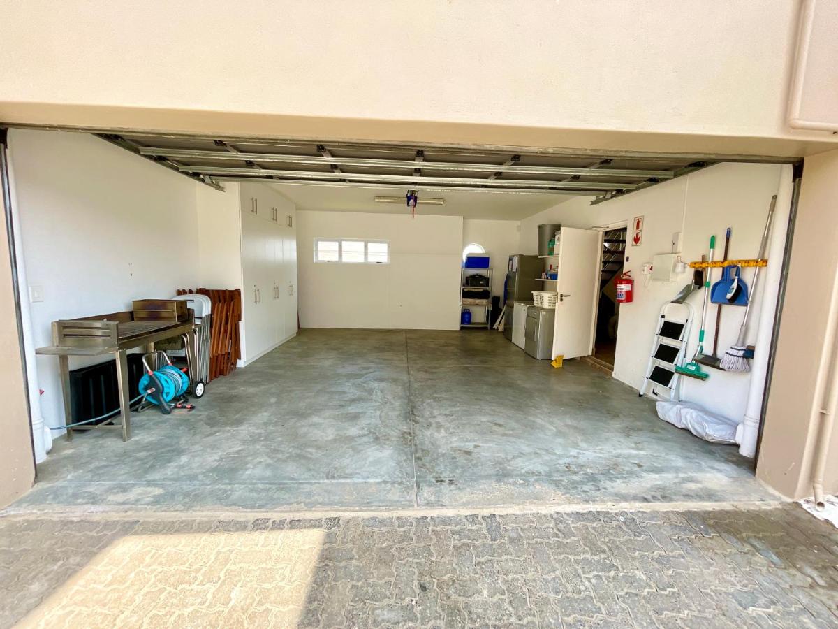 Waterfront Seaview Cottage F4 - Chambres d’hôtes Swakopmund