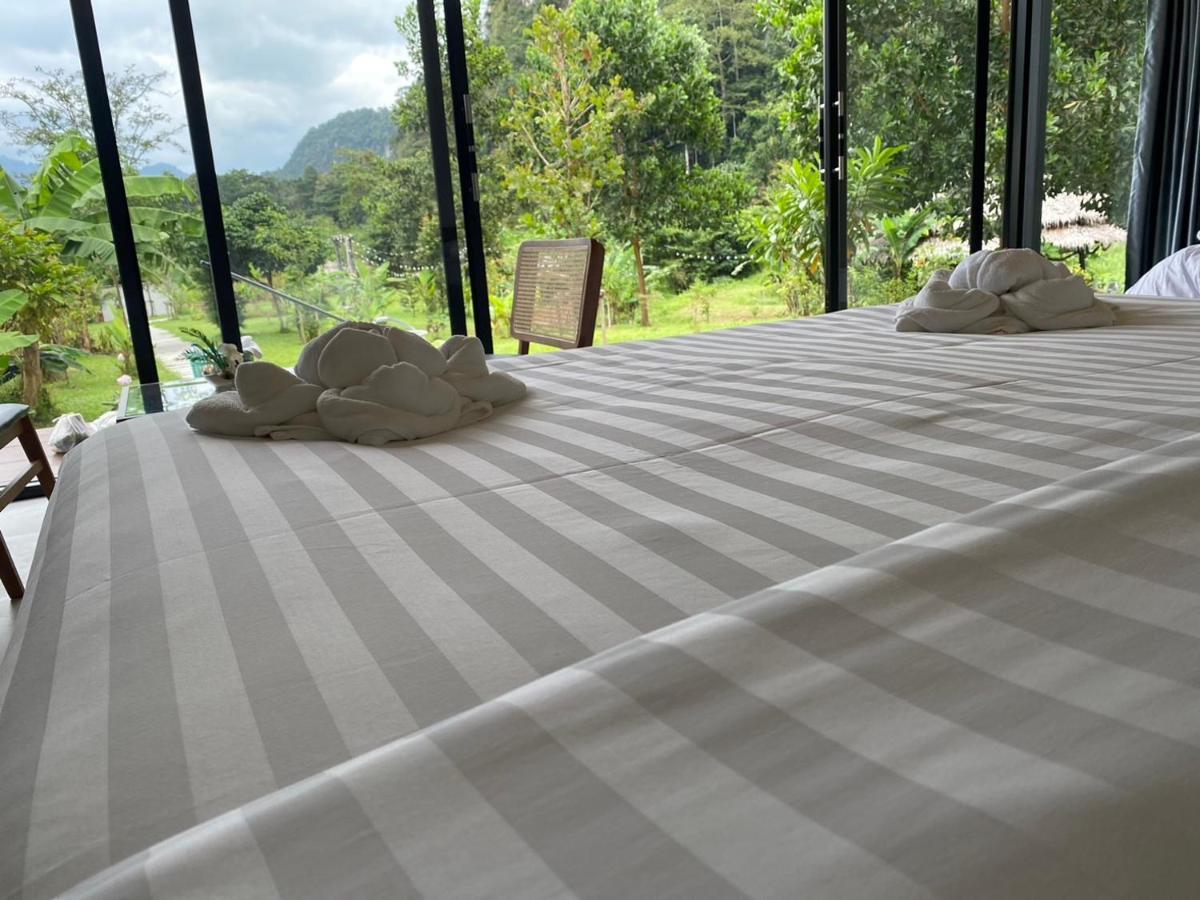 Chambre Familiale avec Salle de Bains Privative