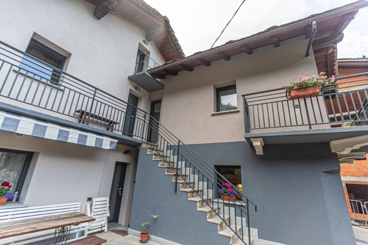 L'Atelier du Temps - HERBETET e FENILIA Appartements - B&B Cogne