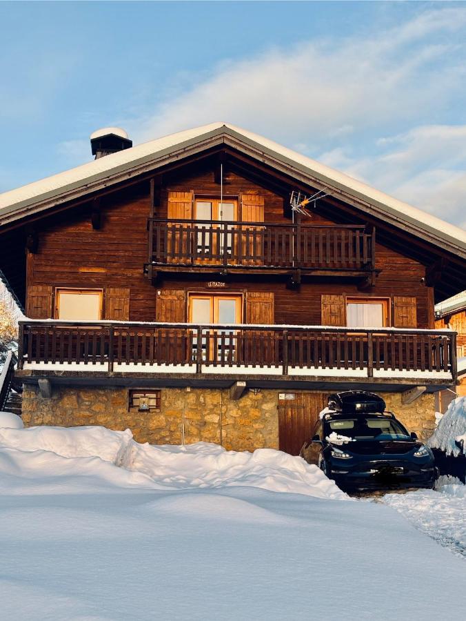 CHALET FAMILIAL AU PIED DES PISTES ET COMMERCES - B&B Cohennoz