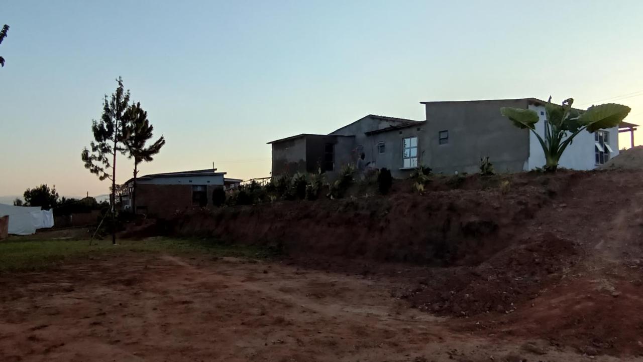 Dunduzu Village - Bed and Breakfast Katoto