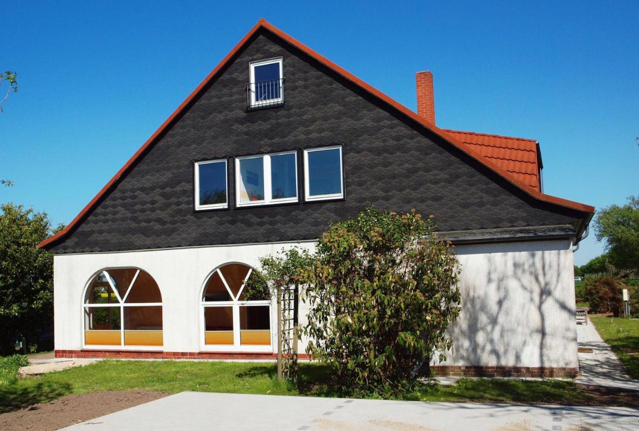 Ferienwohnungen Kleckerburg mit Me - B&B Kägsdorf