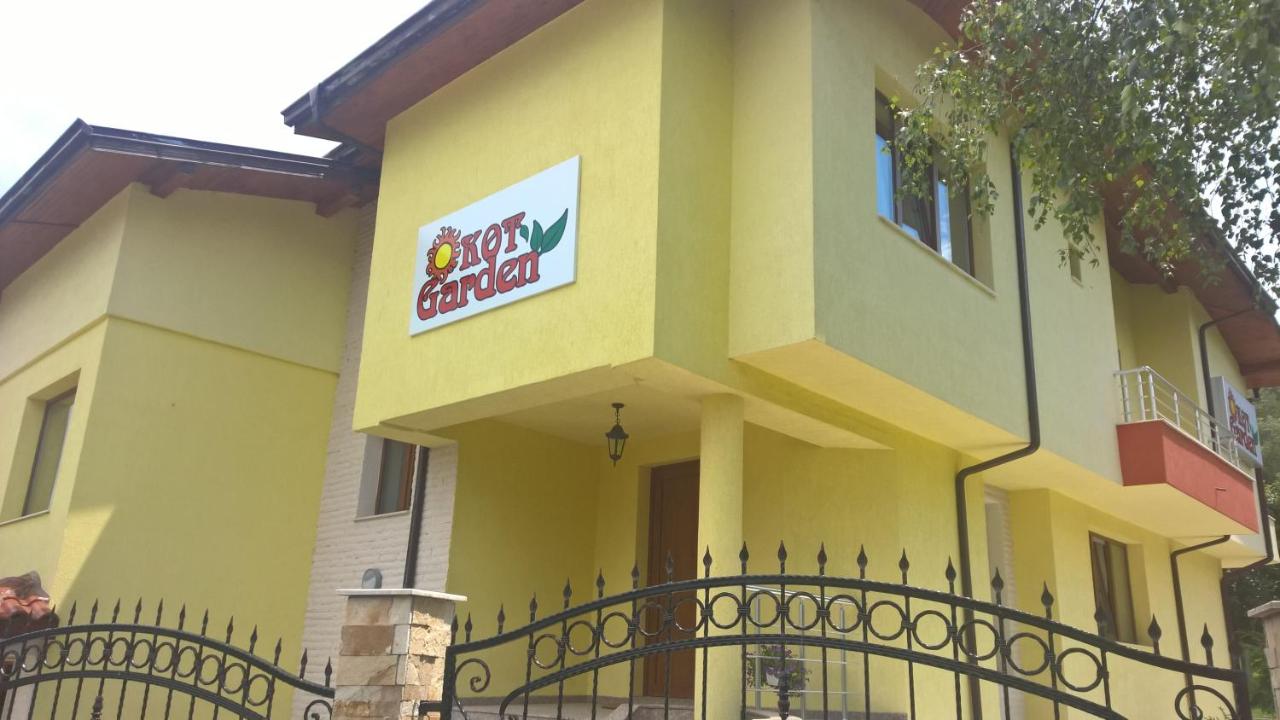 Kot Garden Guest House - B&B