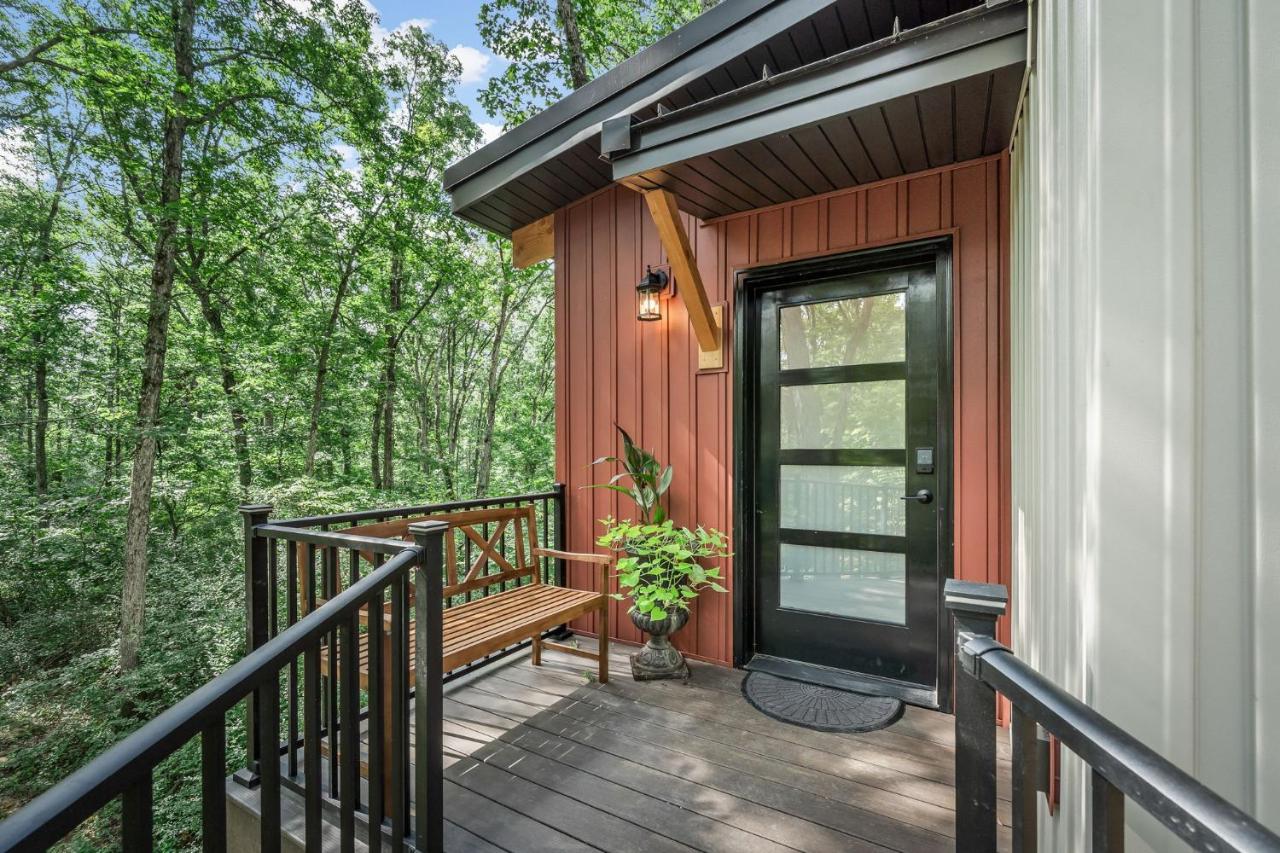 NEW - Treehouse - Twilight - Bed and Breakfast Jonesburg