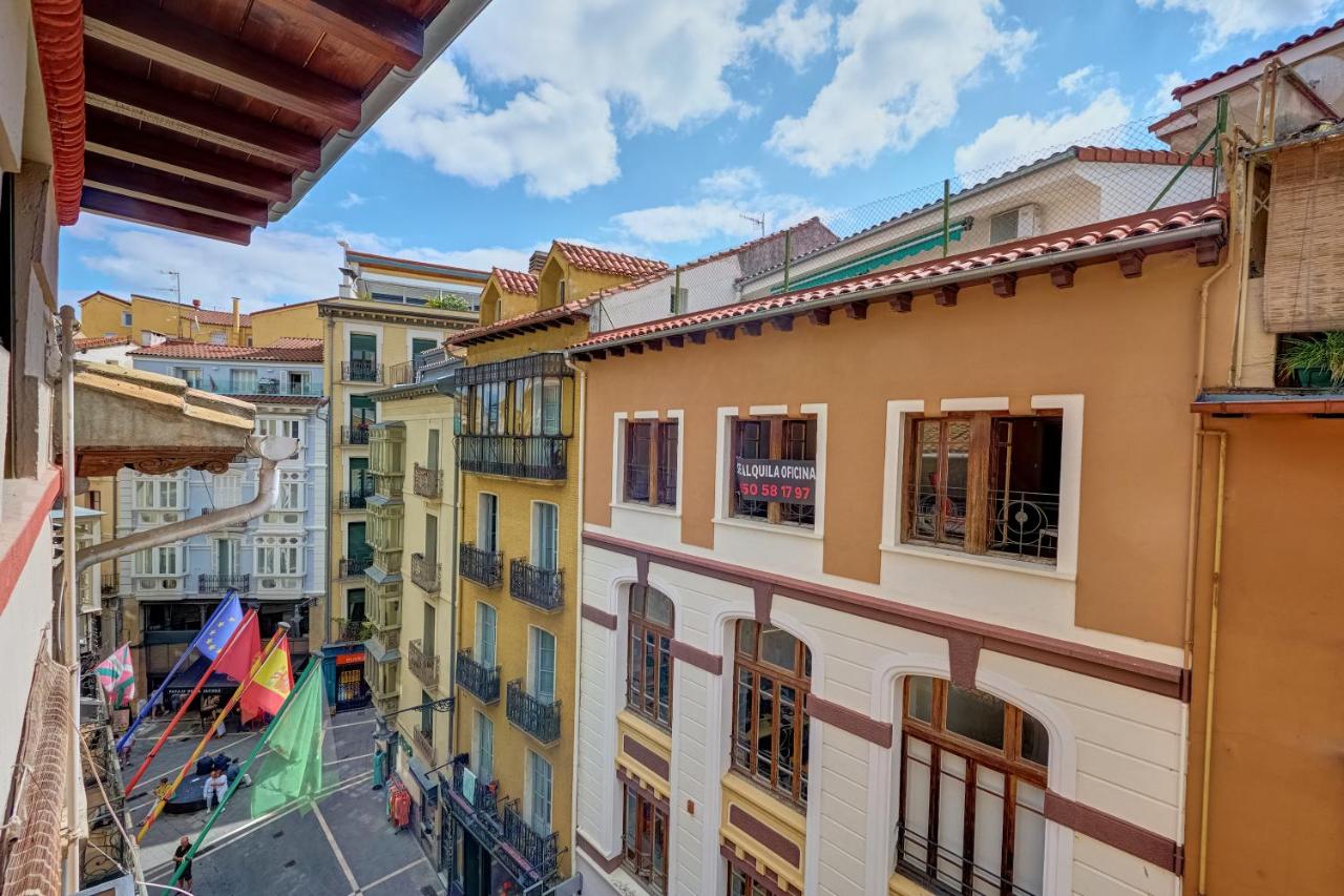 Heart of Pamplona Apartments II by clabao - B&B Pamplona